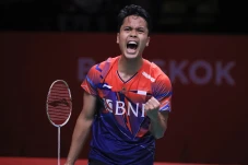 Anthony Ginting Taklukkan...