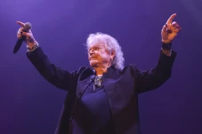 Konser Air Supply di...