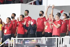 Hary Tanoesoedibjo Saksikan...