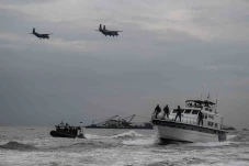 Aksi Prajurit TNI AL...