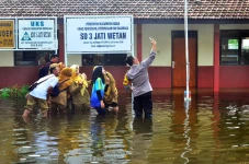 4 Sekolah Terdampak...