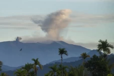 Erupsi Gunung Merapi,...