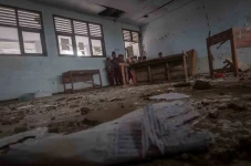 4 Ruang Kelas Sekolah...