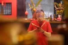 Ibadah Malam Imlek di...