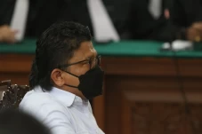 Sidang Duplik Ferdy...