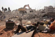Hari Keempat Gempa Turki-Suriah:...