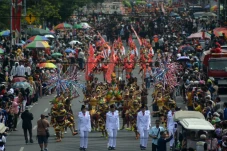 Potret Kemeriahan Kirab...