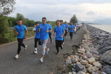 Sandiaga Uno Ngabubu-Run...