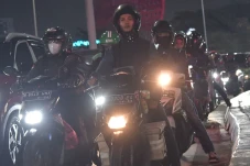 Pemudik Sepeda Motor...