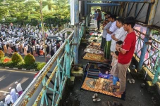 Momen Salat Idul Fitri...