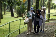 Pengamatan dan Pencatatan...
