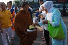 Vakum 3 Tahun, Tradisi...