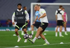 Mengintip Persiapan...