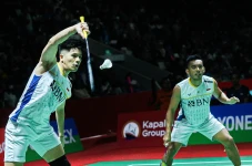 Menangi Duel Sengit,...