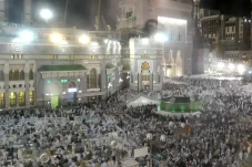 Masjidil Haram Dipadati...