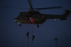 Potret Latihan Operasi...