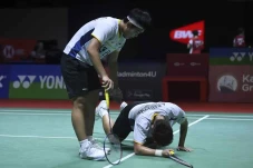 Apriyani dan Siti Fadia...