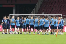 Intip Latihan Timnas...