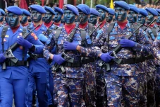 Parade Defile Hari Bhayangkara...