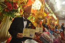 Nikah Massal dengan...