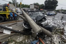 Penampakan Mobil Ringsek...