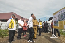 Presiden Tinjau Revitalisasi...