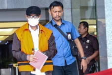 Alat Bukti Tidak Kuat,...