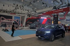 Persiapan Pameran GIIAS...