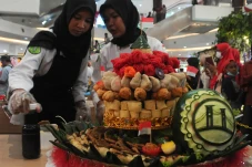 Lomba Tumpeng Pempek...