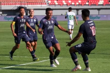 Arema Akhiri Paceklik...
