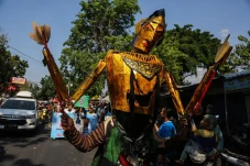 Kirab Budaya Sedekah...