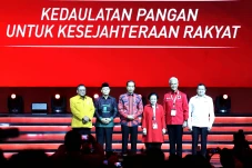 Pembukaan Rapat Kerja...