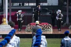 Presiden Jokowi Pimpin...
