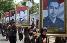 Kirab Peringatan Hari...