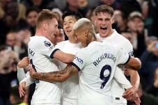 Tottenham vs Fulham:...