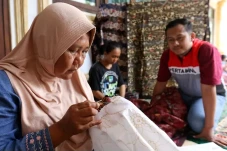 Pelestarian Batik Gentongan...