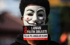 Mimbar Bebas Selamatkan...
