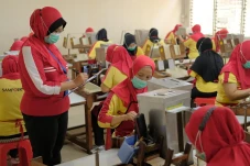 Sampoerna Perkuat Komitmen...