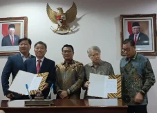 Jalin Kerja Sama dengan...