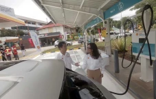 Shell Luncurkan Flagship...