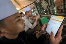 Masjid Al Markas Bangkitkan...