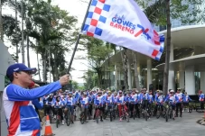 Ratusan Peserta Meriahkan...