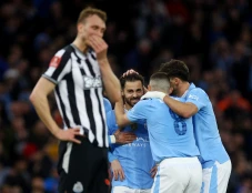Menang 2-0 atas Newcastle,...