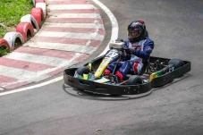 Serunya Balapan Gokart...