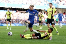 Chelsea Ditahan Imbang...