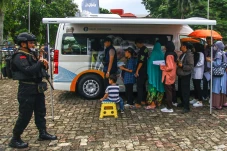 Potret Layanan Penukaran...