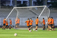 Latihan Persija Jakarta...