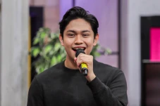 Alvin Lapian Rilis Single...