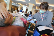 MNC Peduli dan PMI Depok...