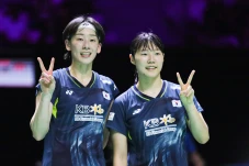 Baek/Lee Juara Ganda...